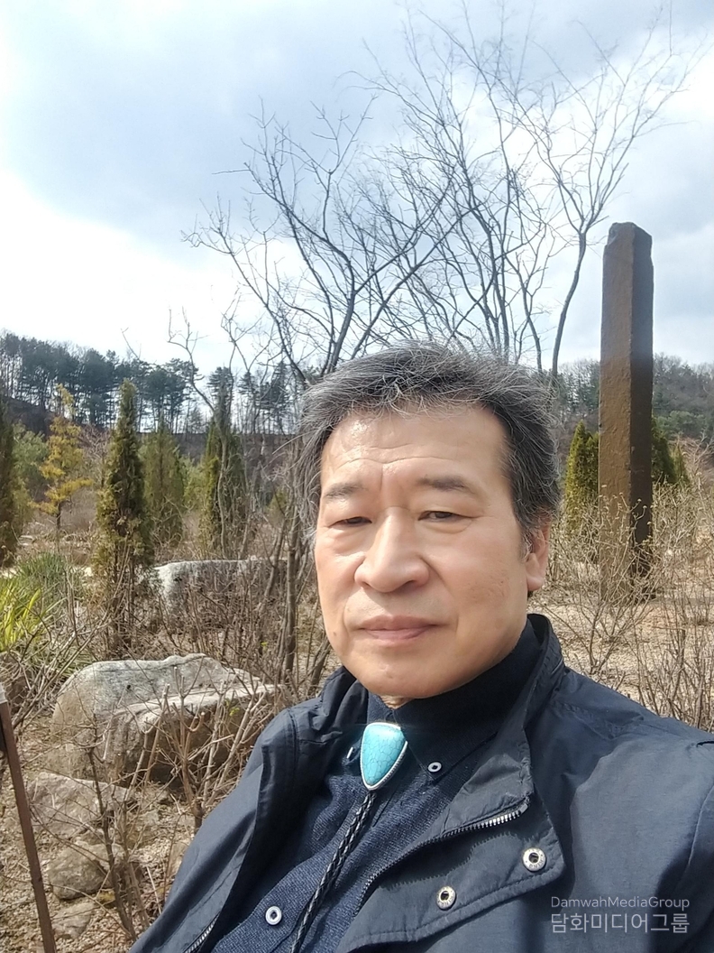 세계평화미술대전 운영위원장 전항섭