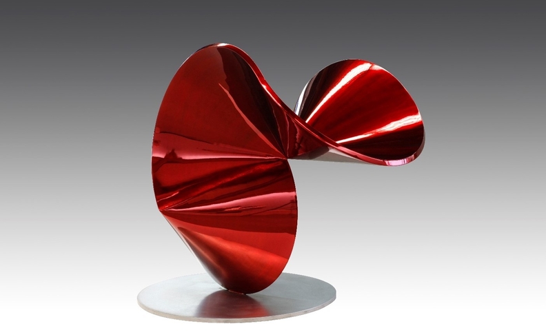 Point-Red Bird. 36x57x50cm.Stainless Steel. 2008