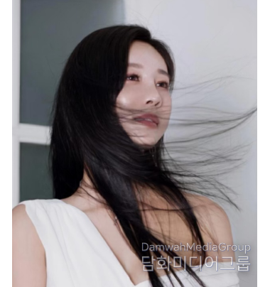 가수 채유, ‘2025년 세계모델연맹 홍보대사’ 위촉(사진-국제민속영화제)