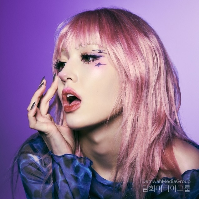 전소미 뷰티 브랜드 글맆, 첫 팝업스토어 ‘GLYFTOPIA’ 더 현대 서울서 오픈