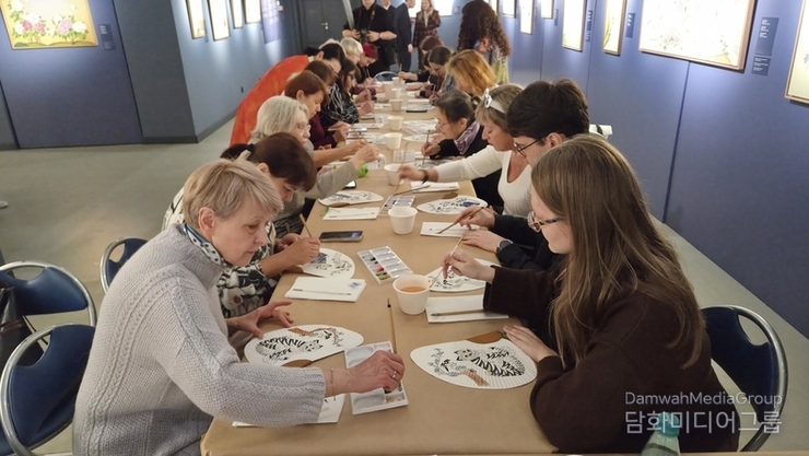 [담화풍월] 하늘과 바다가 닿는 곳에서...